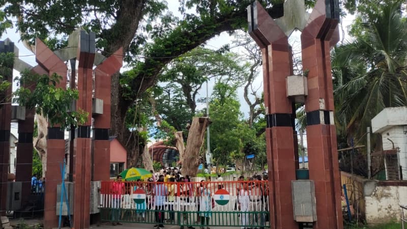 ভারতের স্বাধীনতা দিবসে বেনাপোল-পেট্রাপোলে আমদানি-রপ্তানি বন্ধ