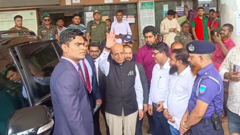 ভারত-বাংলাদেশের ১৬০ কোটি মানুষের সম্মিলিত শক্তি বিশ্বে বড় ভূমিকা রাখতে পারে : দীনেশ ত্রিবেদী
